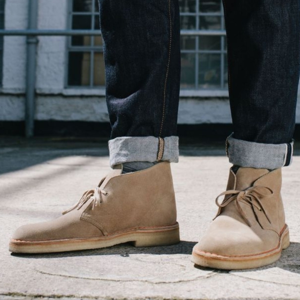 NWT CLARKS Bushacre 3 Sand Suede Desert Chukka Lace Up Boots Shoes 9 WIDE